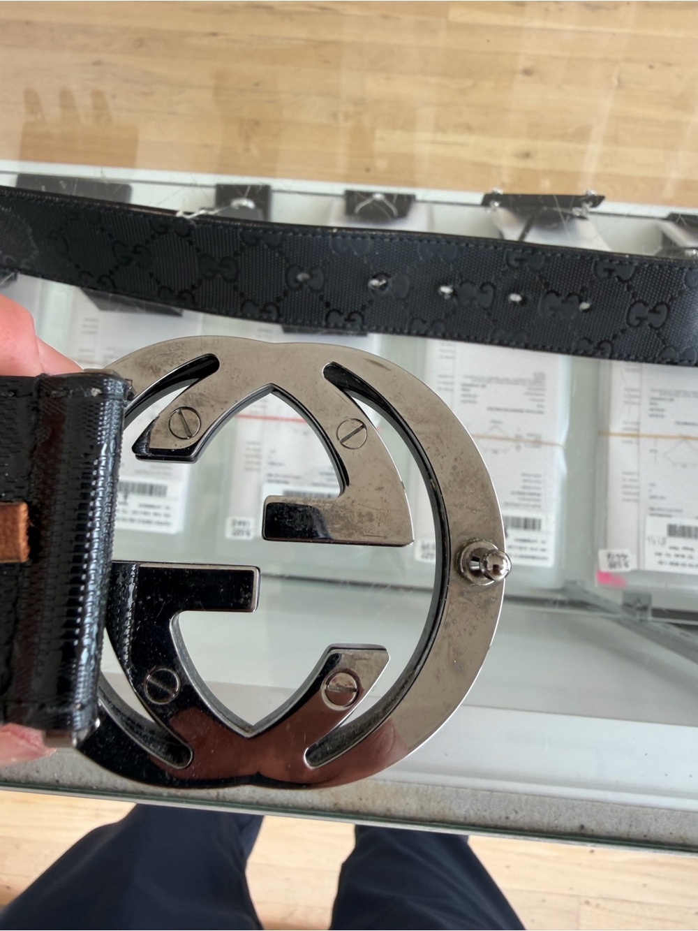 Gucci interlocking G Buckle on Black Monogram Leather belt - Picture 5 of 9